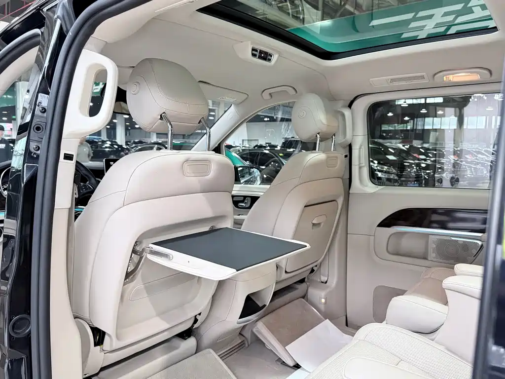 Mercedes-Benz V-Class 2016 — фото 8