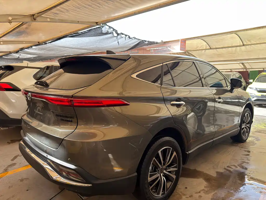 Toyota Harrier 2023 — фото 9