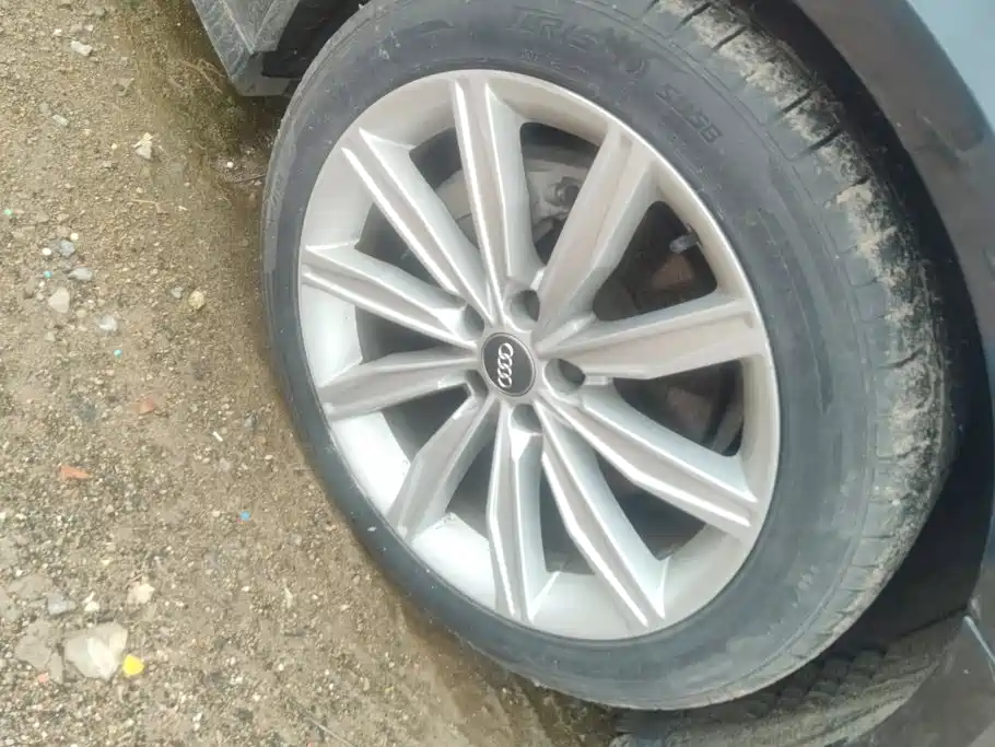 Audi A6L 2020