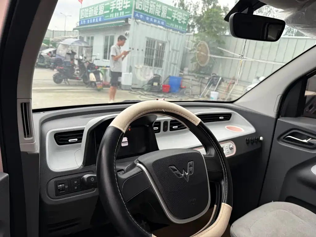 Wuling MINIEV 2021