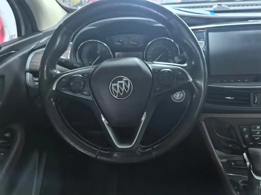 Buick Envision Plus 2017 — фото 12