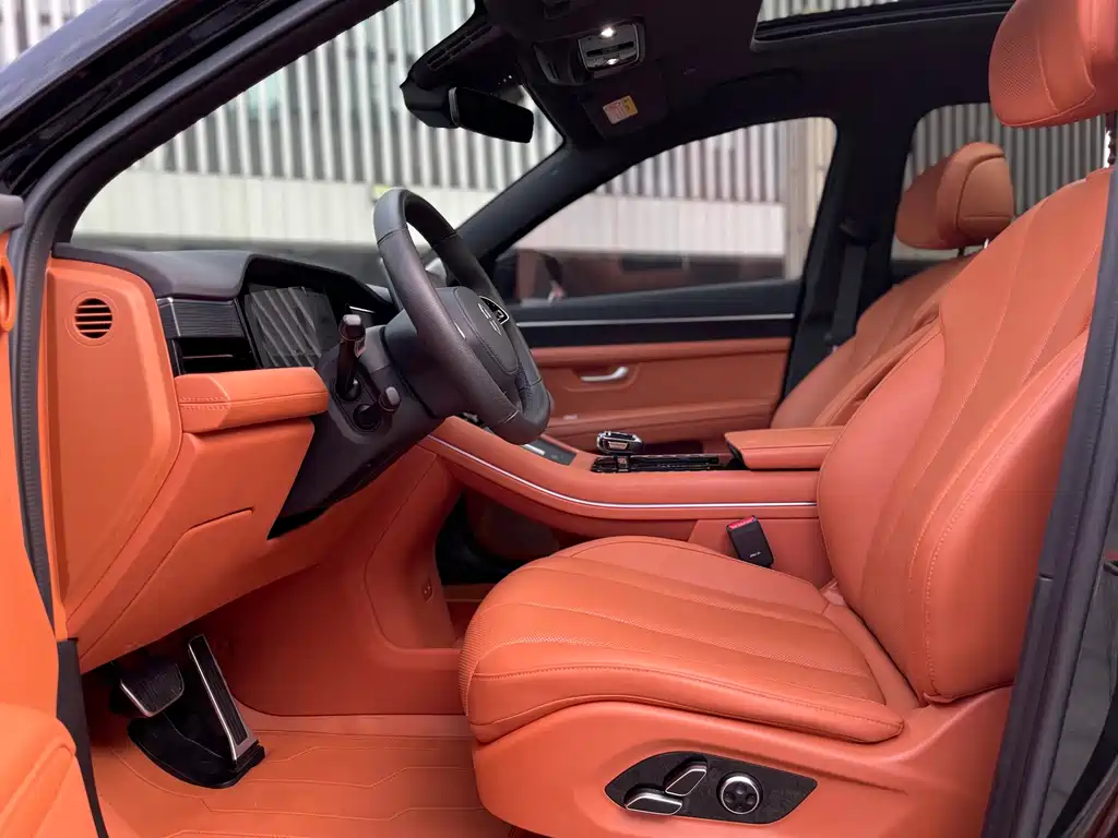AITO M7 2024 — фото 7