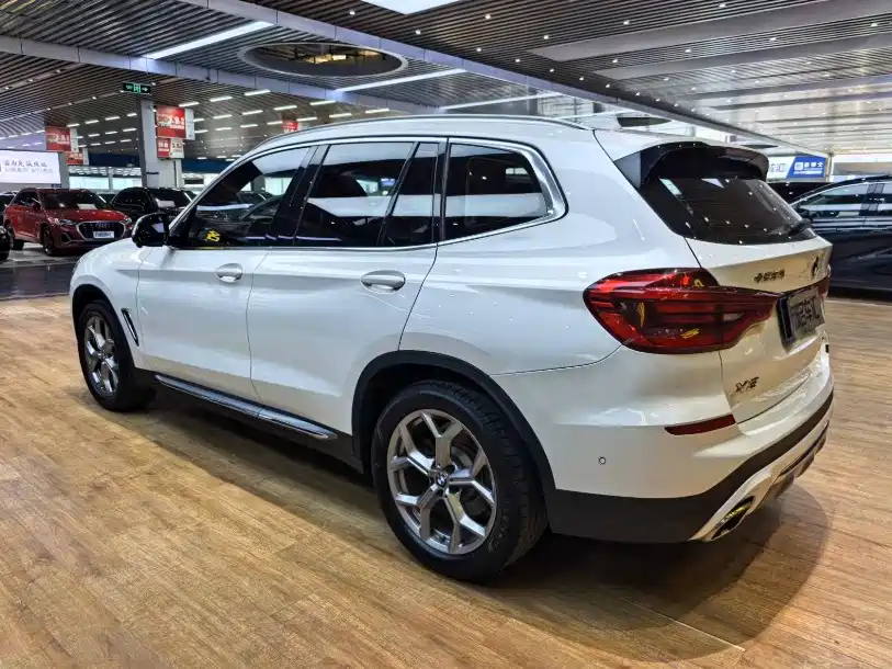 BMW X3 2019 — фото 21