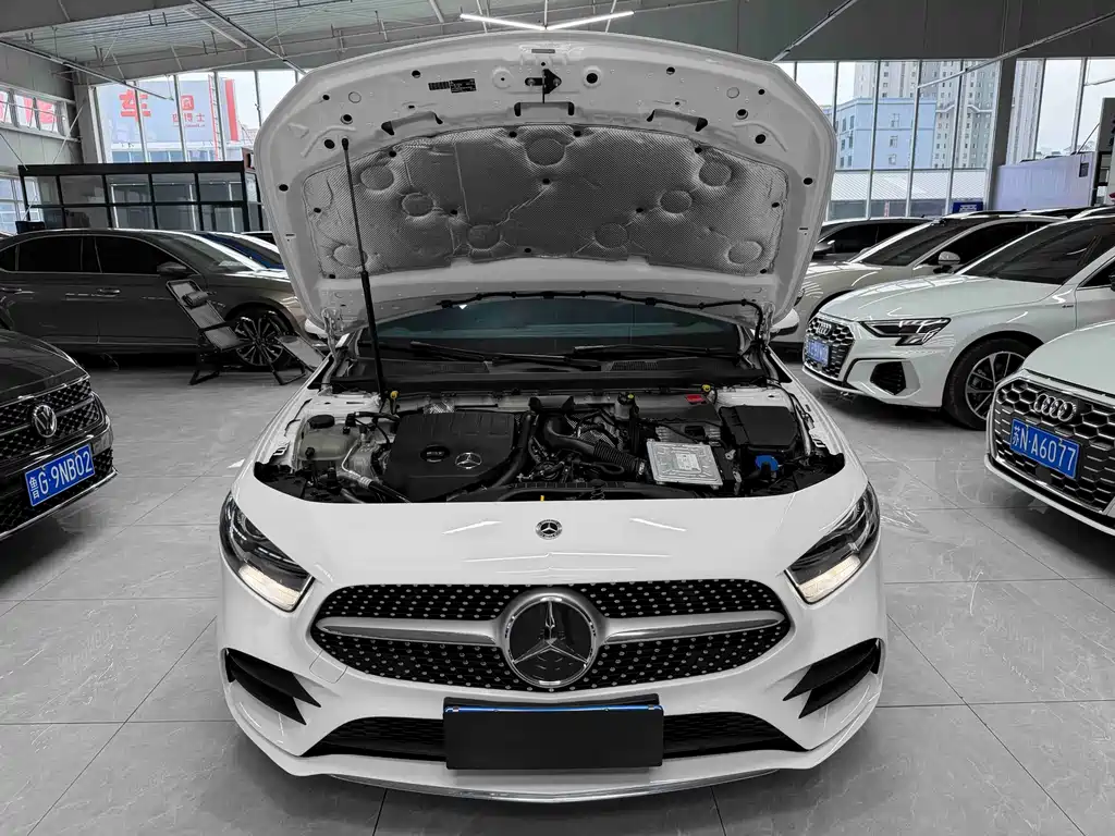 Mercedes-Benz A-Class 2023 — фото 20