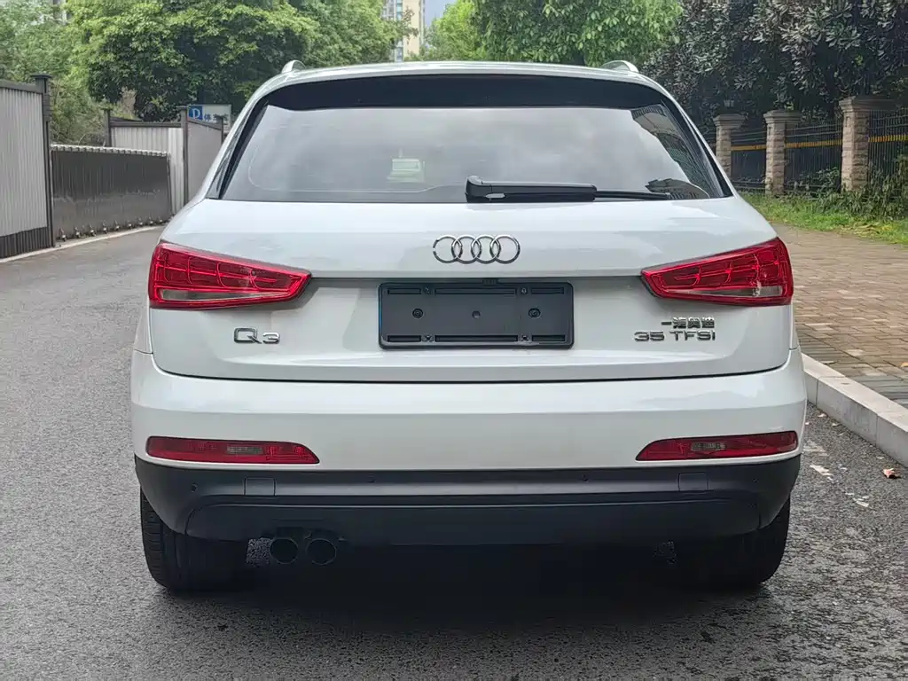 Audi Q3 2014 — фото 6