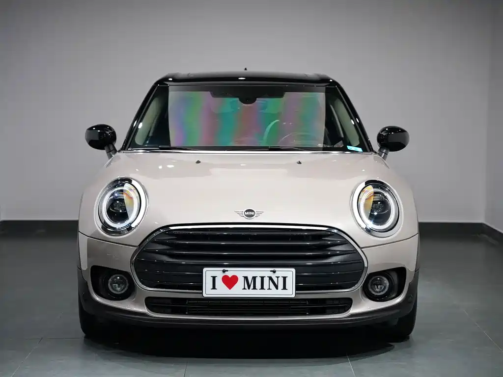 MINI CLUBMAN 2024 — фото 13
