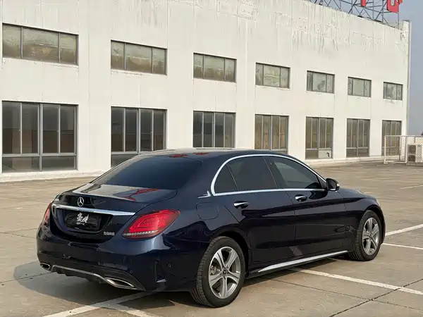 Mercedes-Benz C-Class 2020