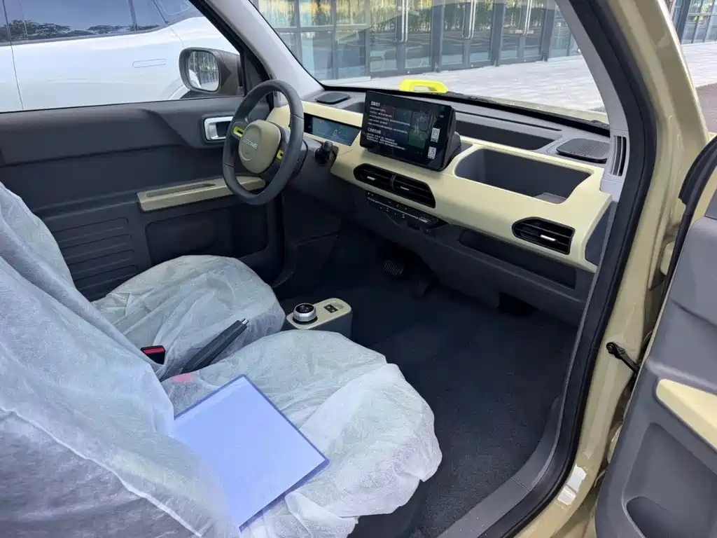 Geely Galaxy Panda 2024 — фото 10