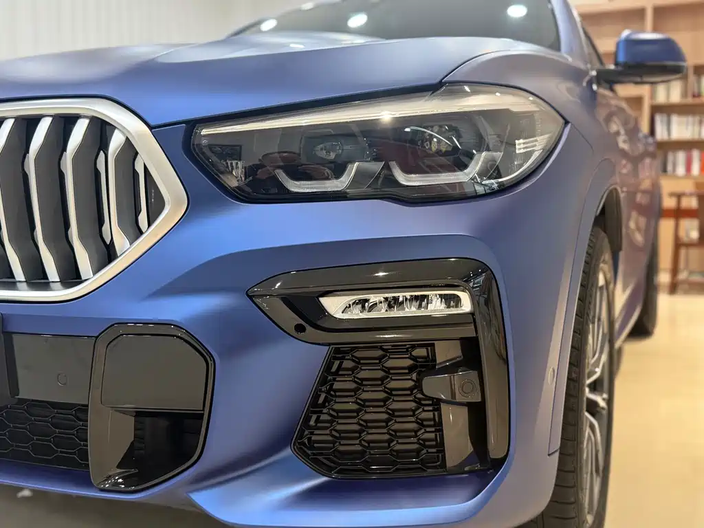 BMW X6 2020 — фото 10