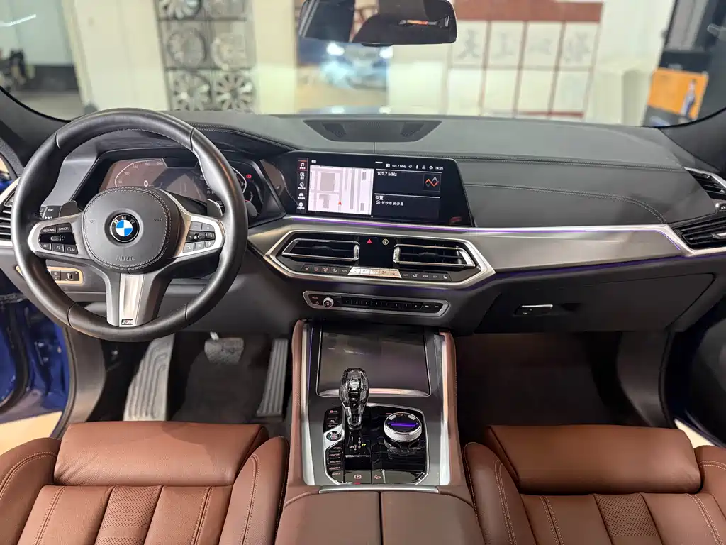 BMW X6 2020 — фото 12