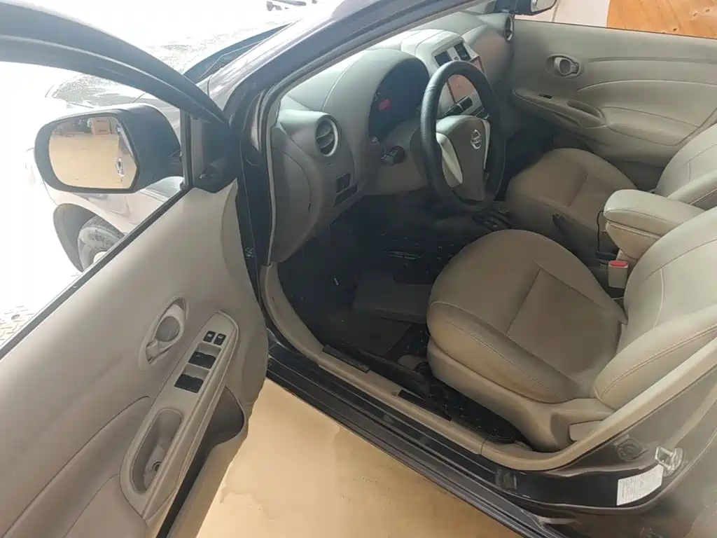 Nissan Sunny 2017 — фото 16