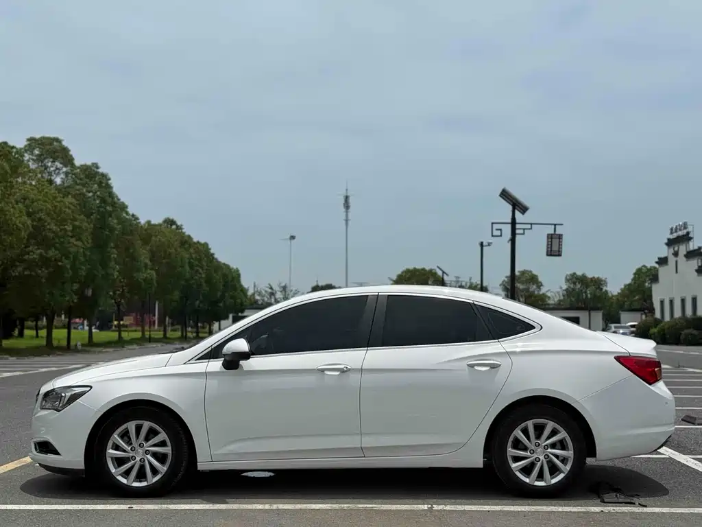 Buick Verano 2015 — фото 4