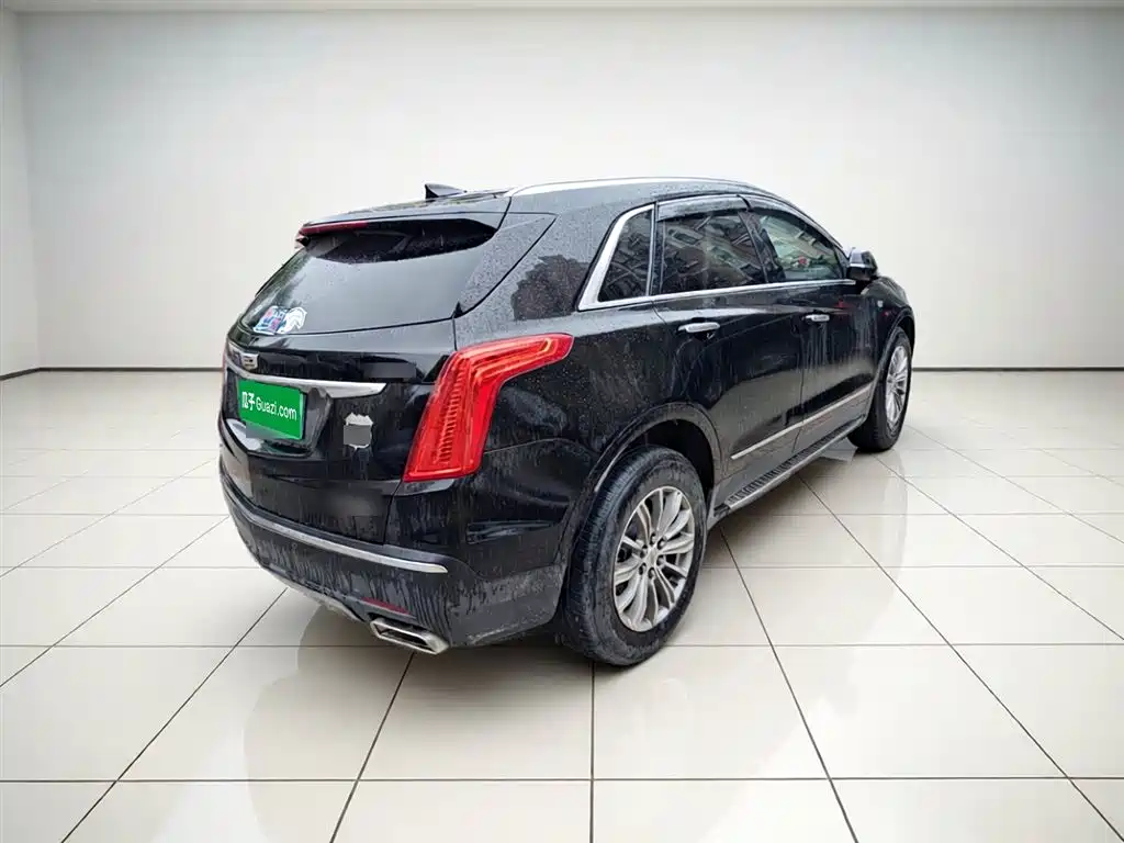 Cadillac XT5 2017 — фото 4