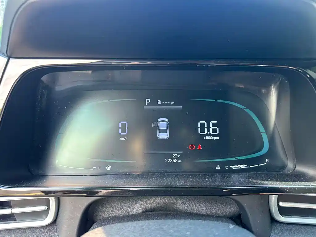 Hyundai Elantra 2024