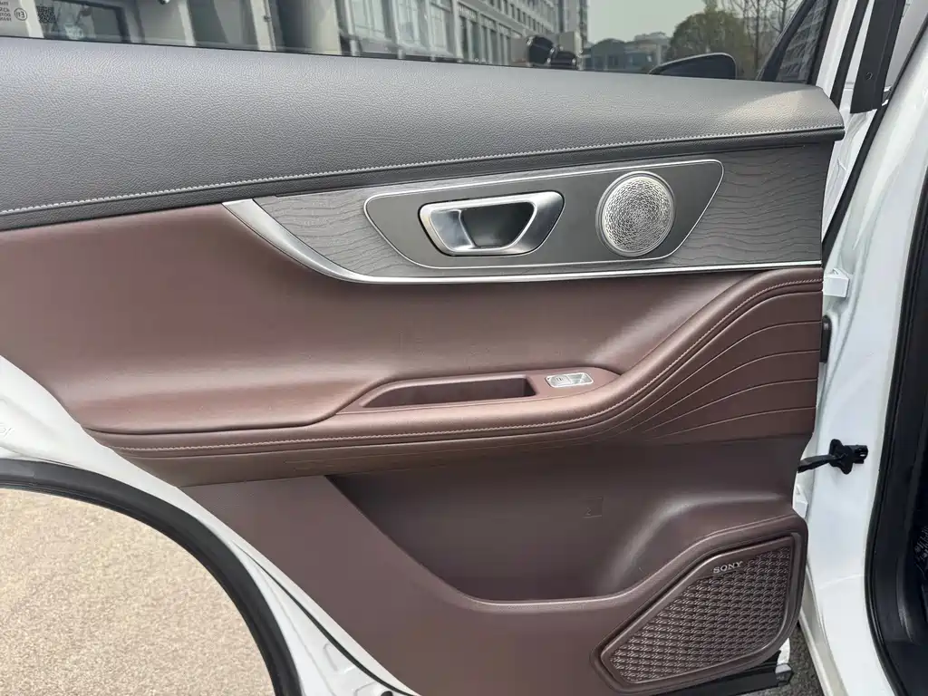 Chery Tiggo 8 PRO 2023 — фото 13