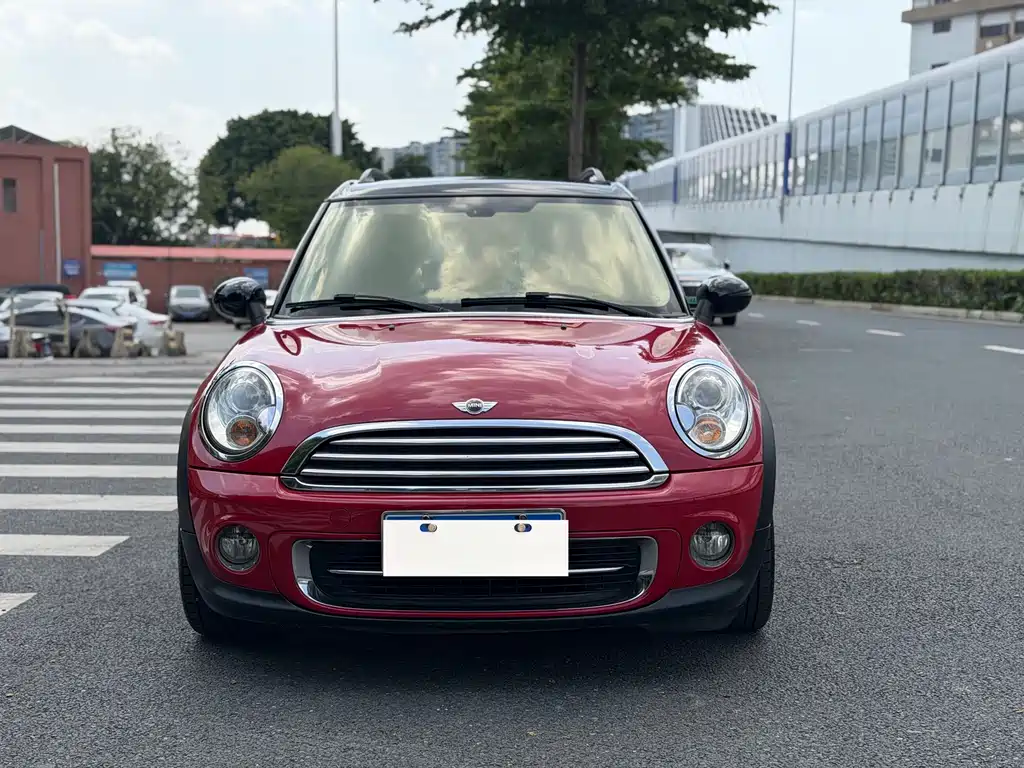 MINI Clubman 2013