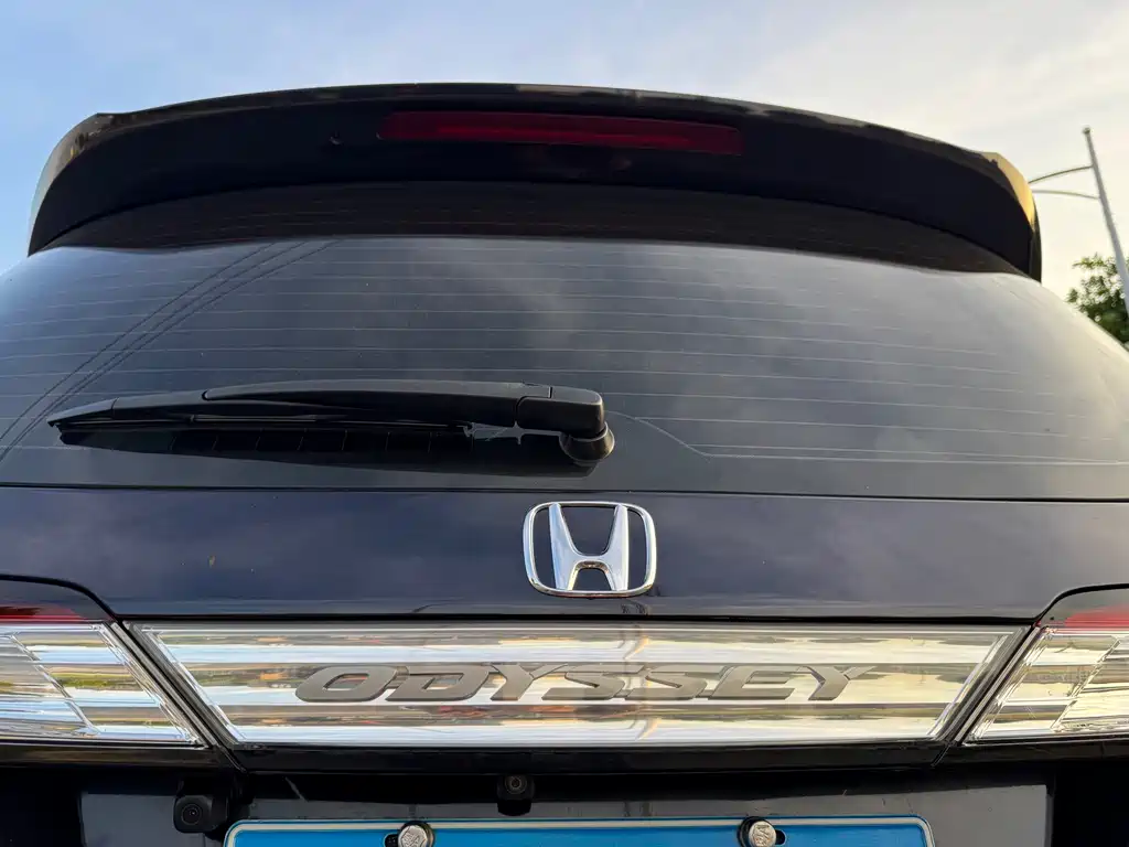 Honda Odyssey 2014 — фото 28
