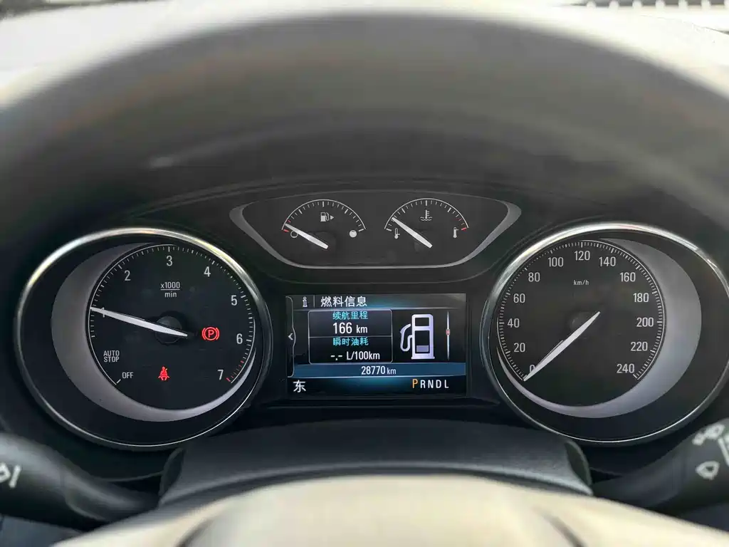 Buick Envision Plus 2021 — фото 10