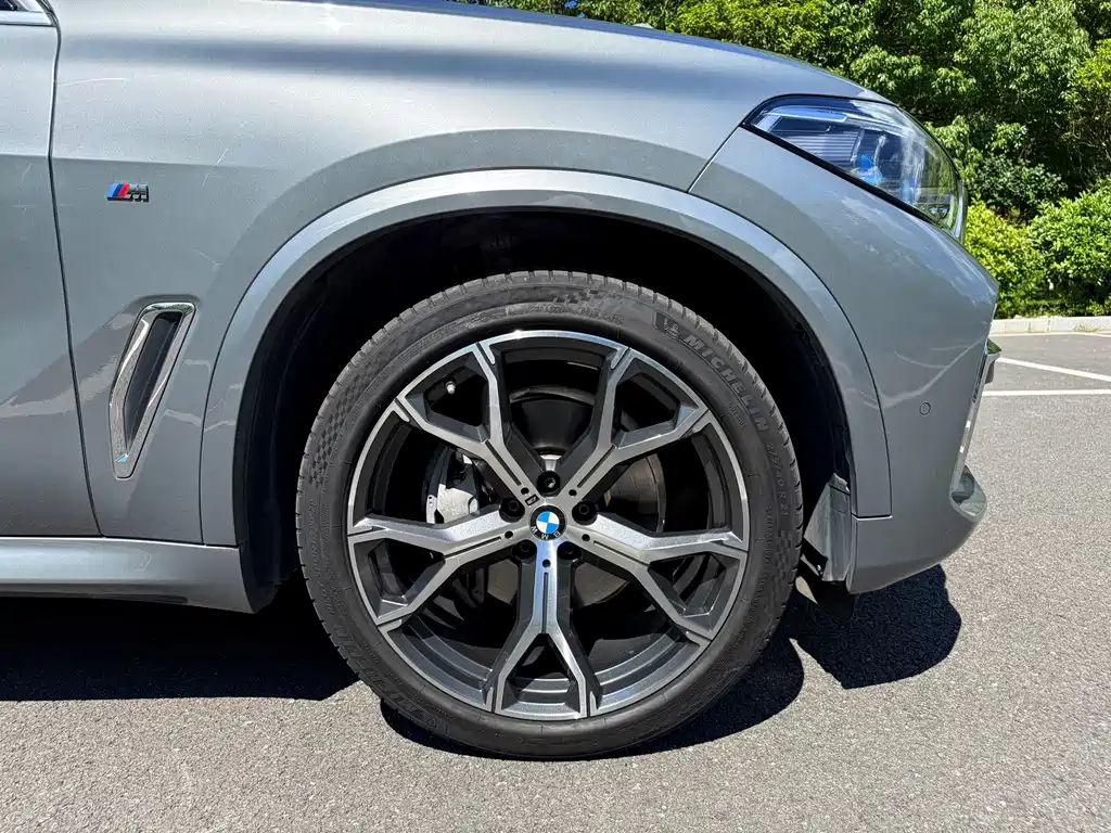 BMW X5 2022 — фото 8