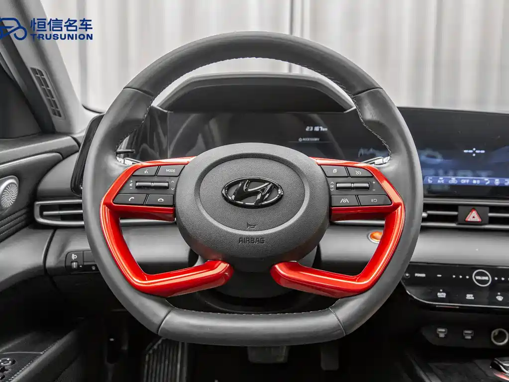 Hyundai Elantra 2021 — фото 15