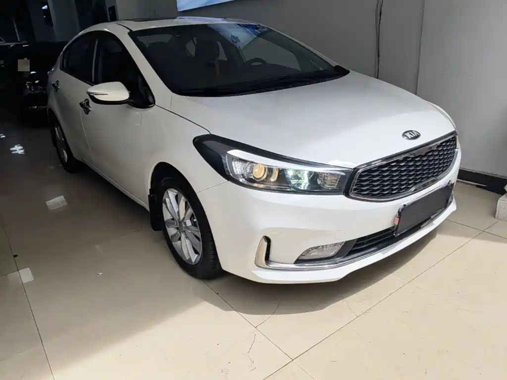 Kia K3 2016