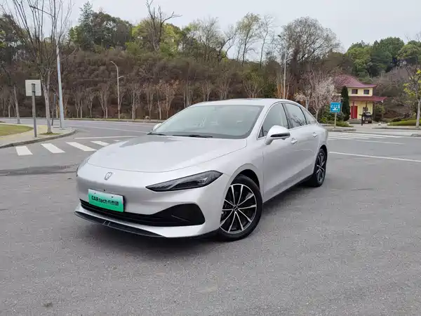 Roewe D7 2025