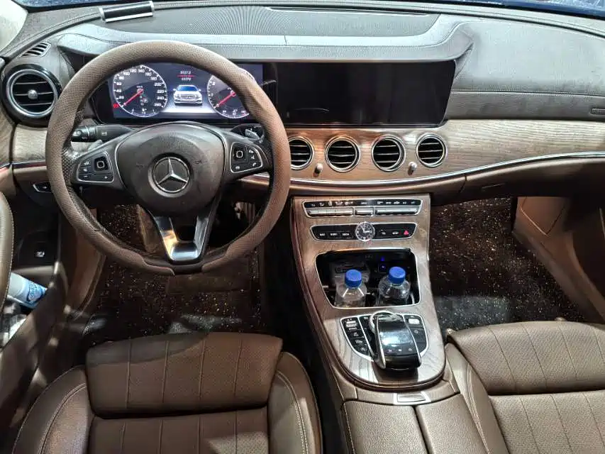 Mercedes-Benz E-Class 2018 — фото 8