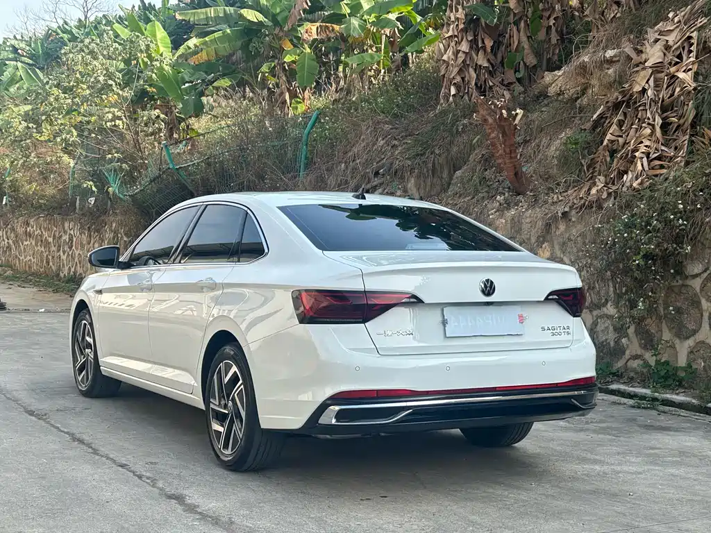 Volkswagen Sagitar 2024
