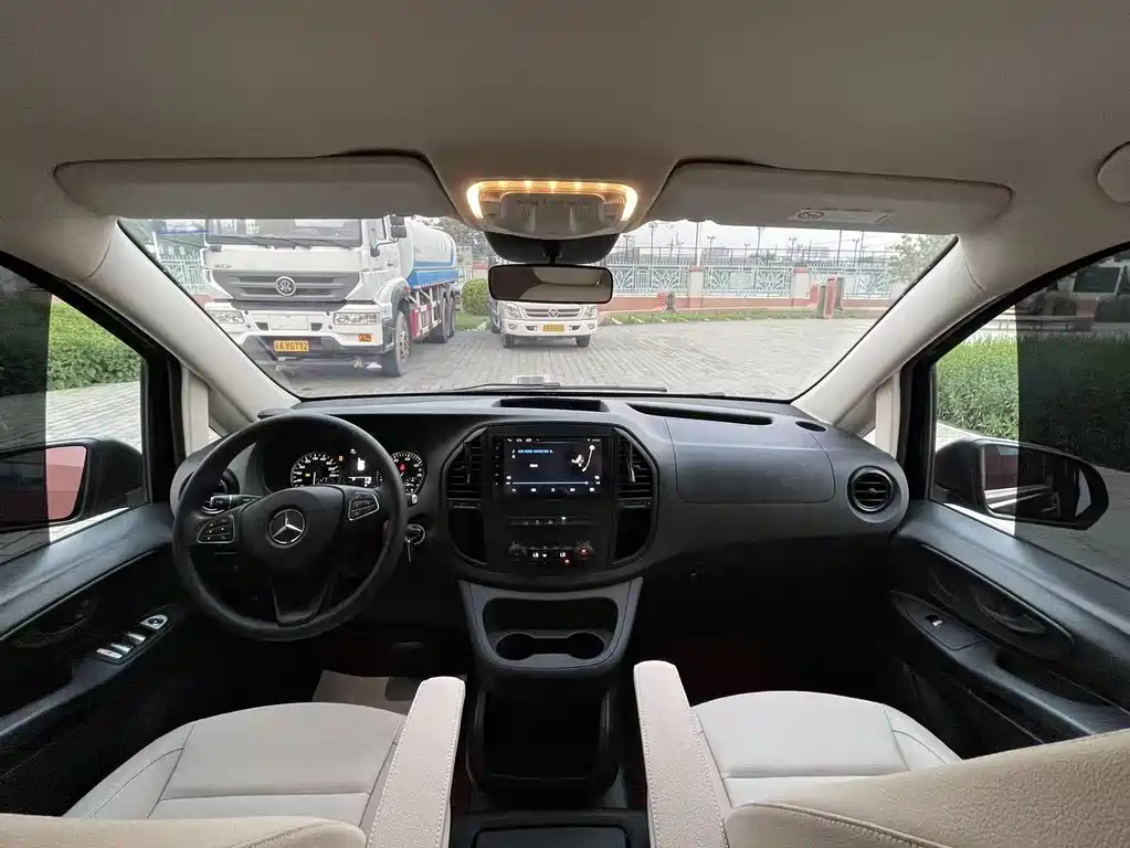 Mercedes-Benz Vito 2017 — фото 14
