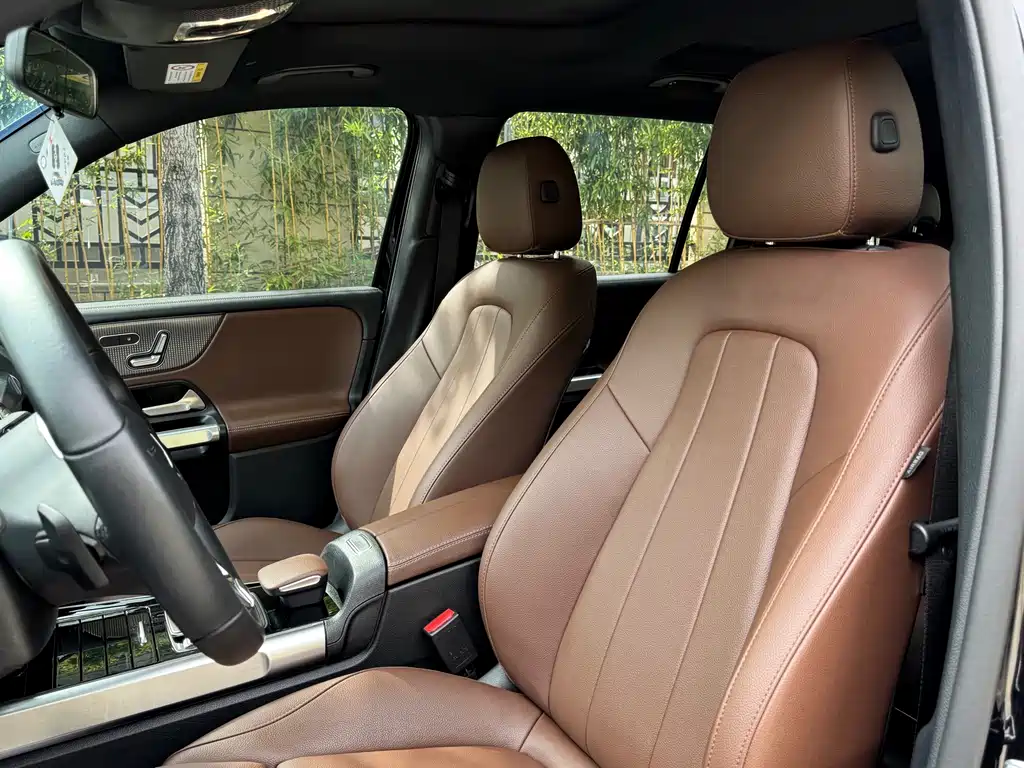 Mercedes-Benz GLB 2022