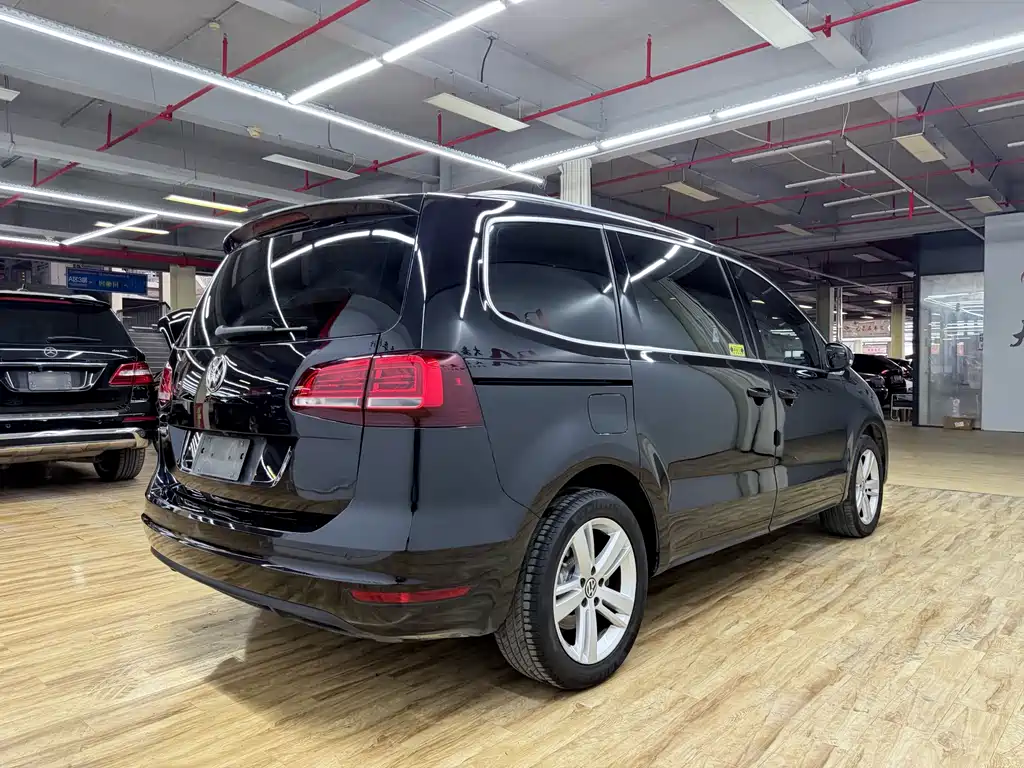 Volkswagen Sharan 2018 — фото 6