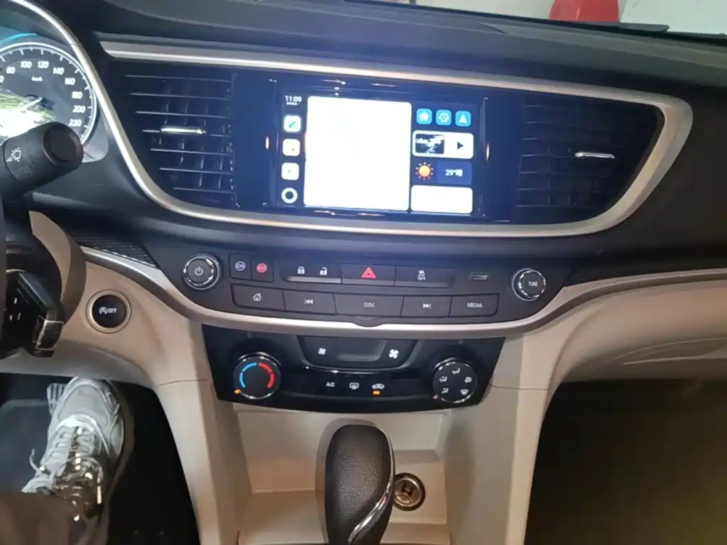 Buick Excelle 2020 — фото 13