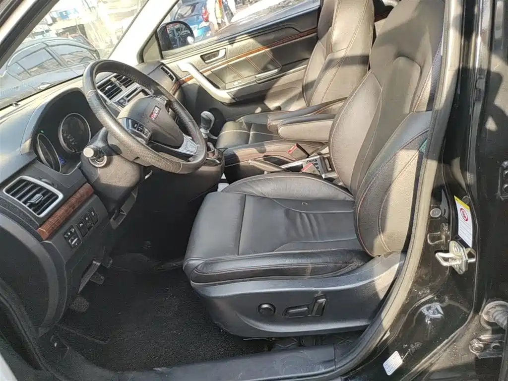 Haval H6 2015 — фото 15