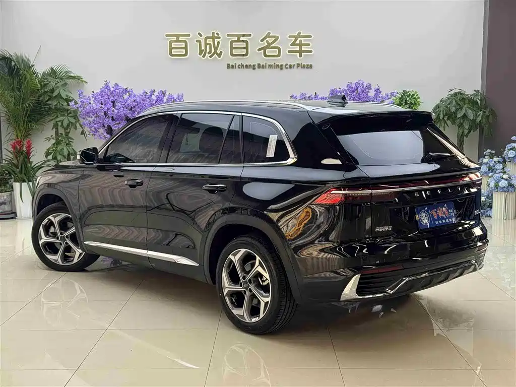 Geely Xingyue L 2025 — фото 6