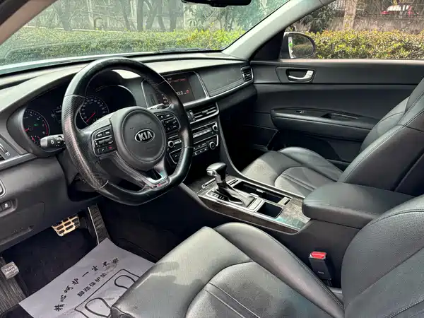 Kia K5 2016