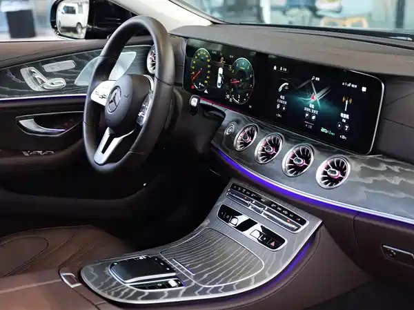 Mercedes-Benz CLS 2021