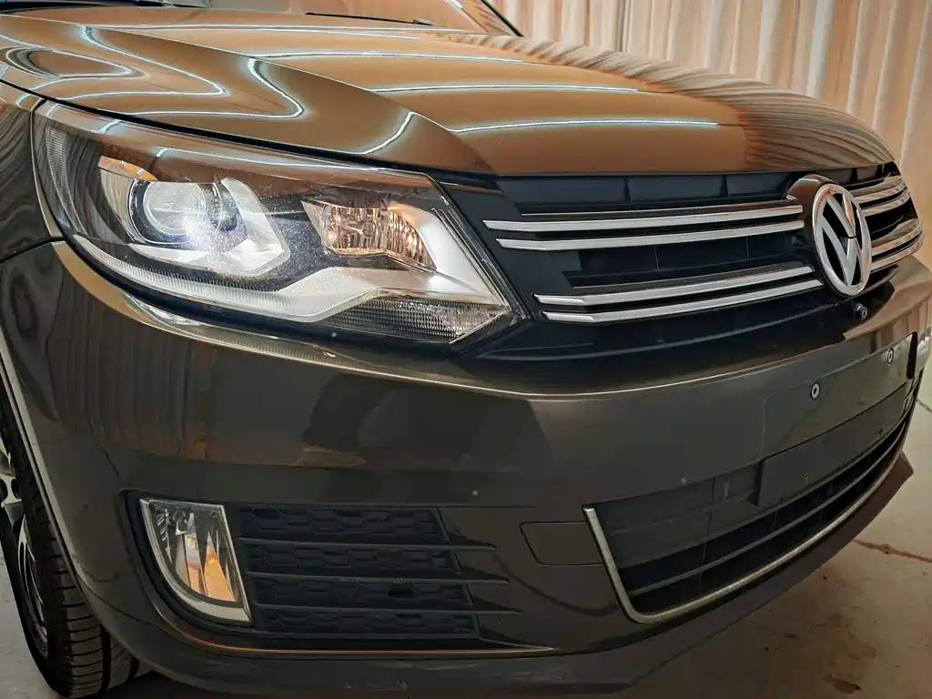 Volkswagen Tiguan 2015 — фото 31