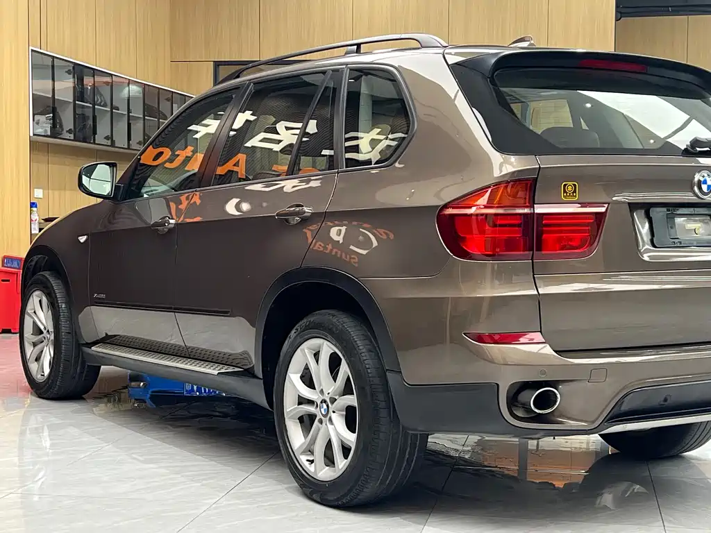BMW X5 2013 — фото 17