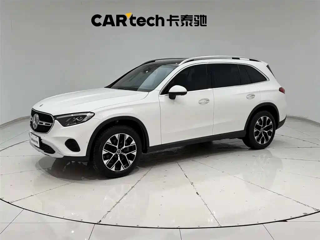 Mercedes-Benz GLC 2023