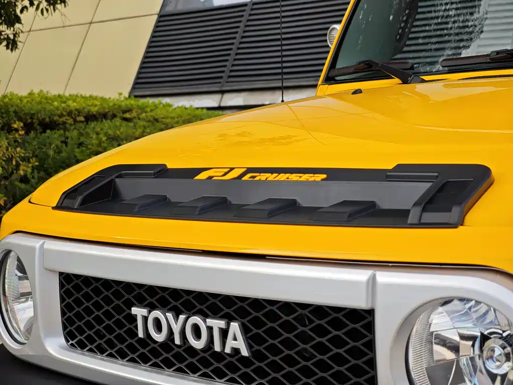 Toyota FJ Cruiser 2020 — фото 6