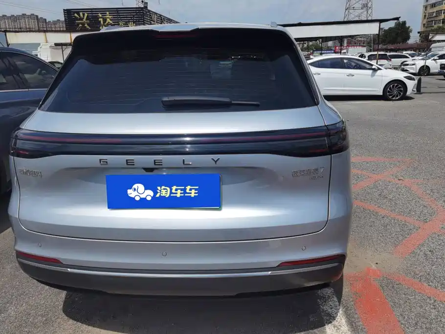 Geely Galaxy Starship 7 2025 — фото 4