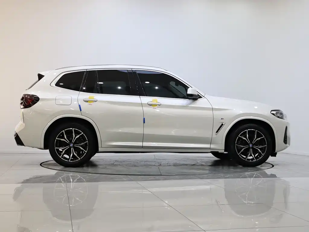 BMW X3 2022 — фото 8