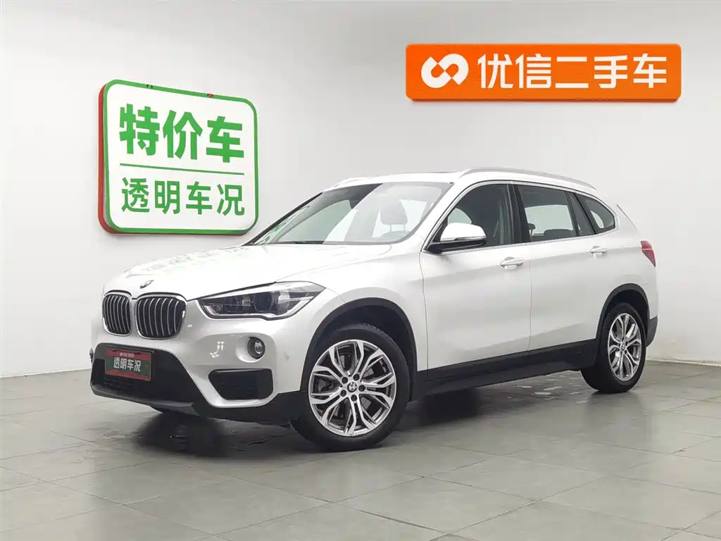 BMW X1 2018 — фото 1