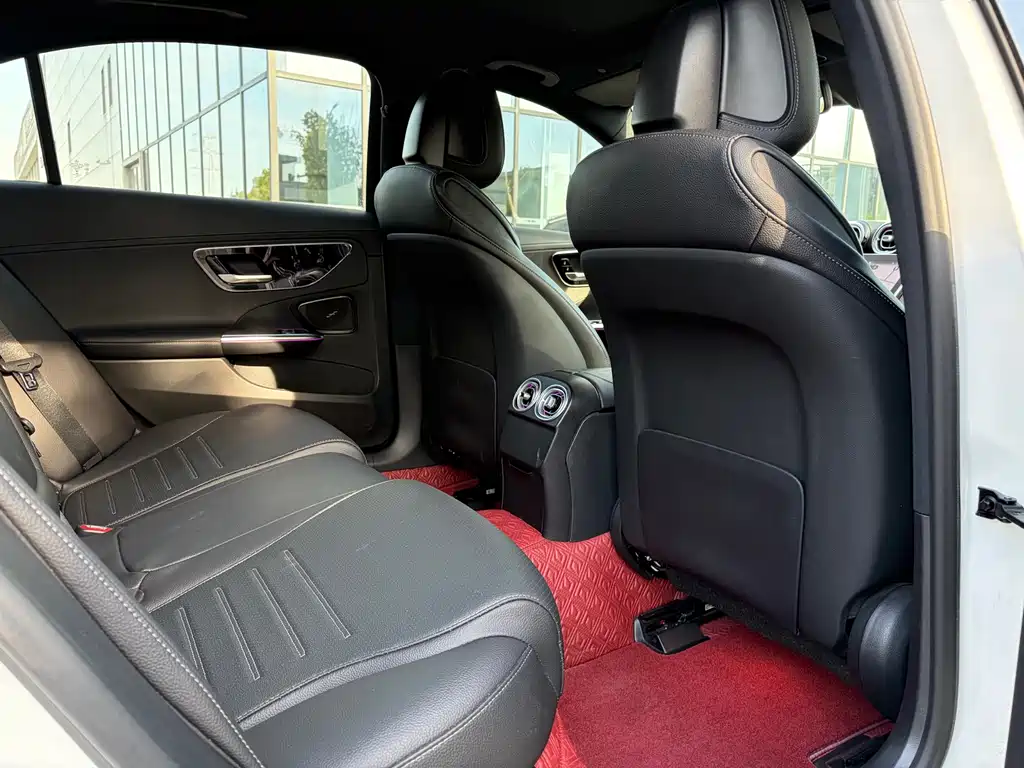 Mercedes-Benz C-Class 2022 — фото 12