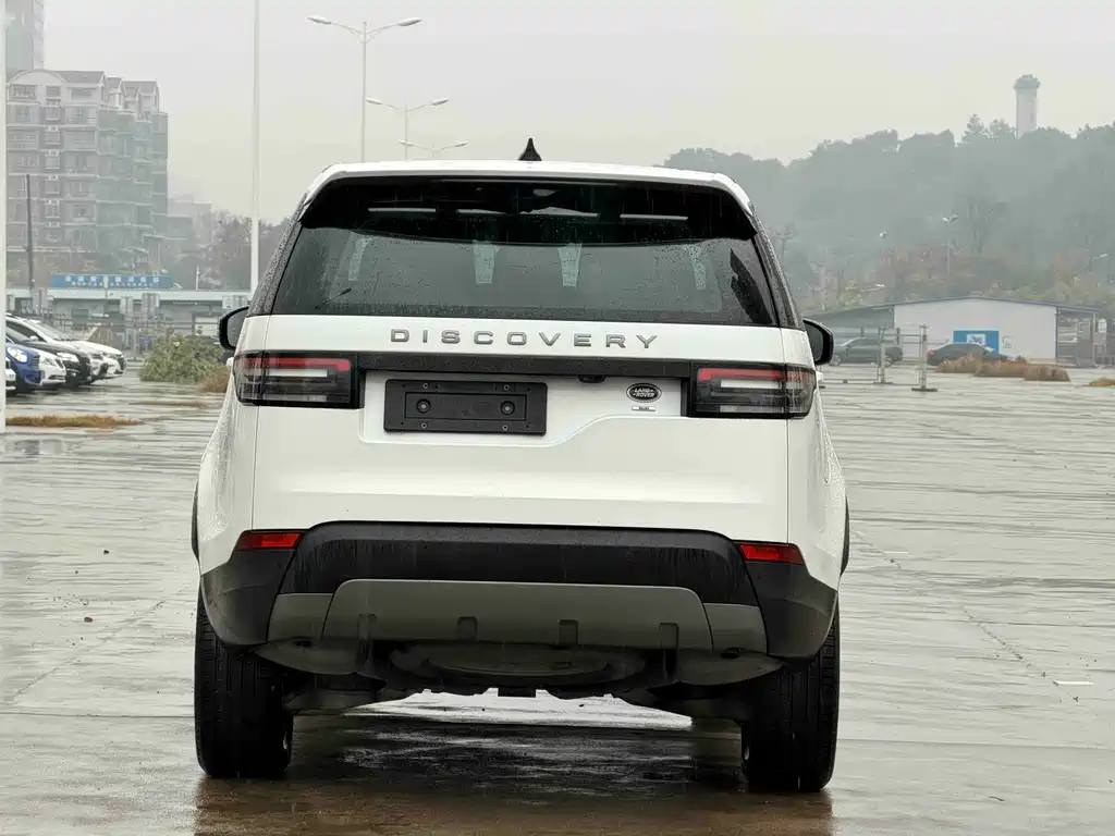 Land Rover Discovery 2020 — фото 8