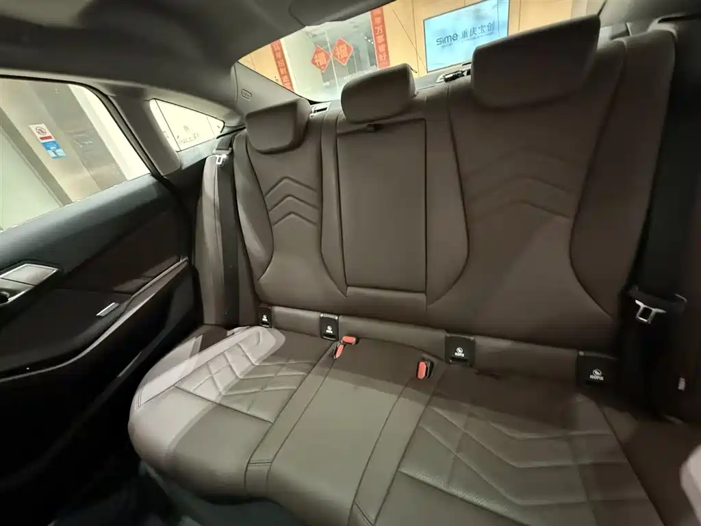 BMW 2 Series 2025 — фото 14