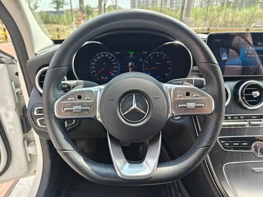Mercedes-Benz C-Class 2022 — фото 10