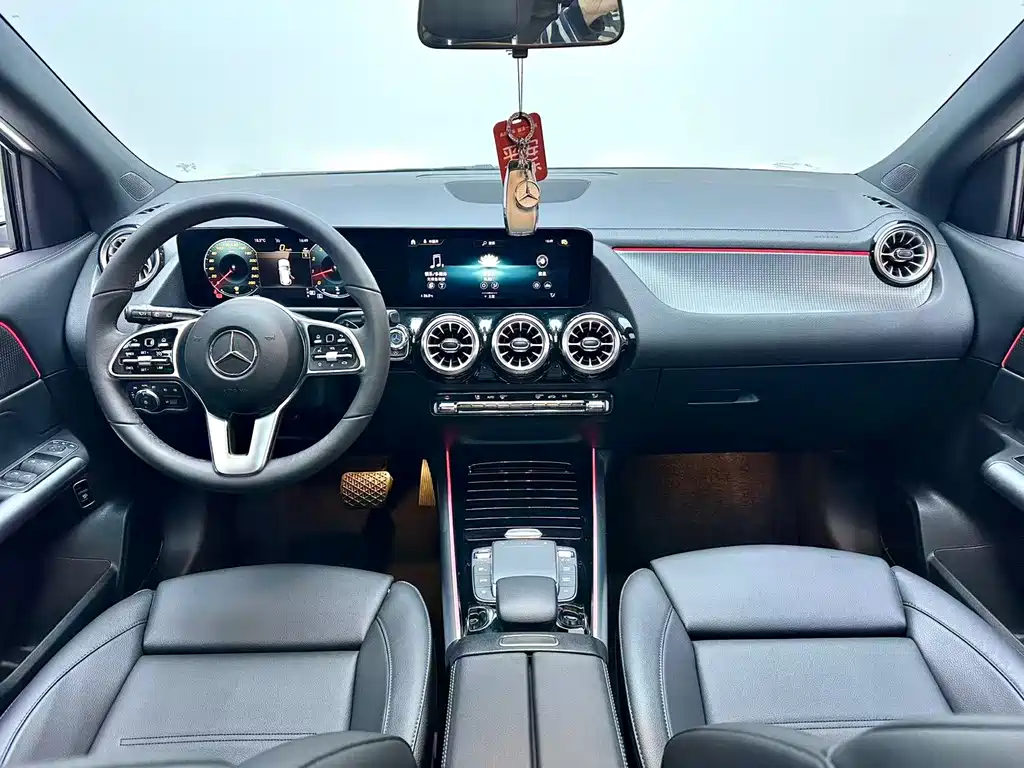 Mercedes-Benz GLA 2023 — фото 12