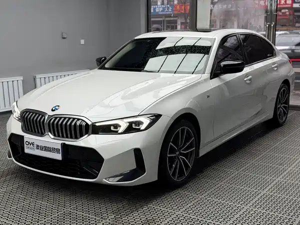 BMW 3 Series 2024