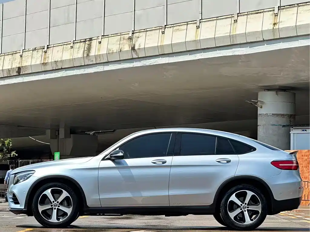 Mercedes-Benz GLC Coupe 2018 — фото 16